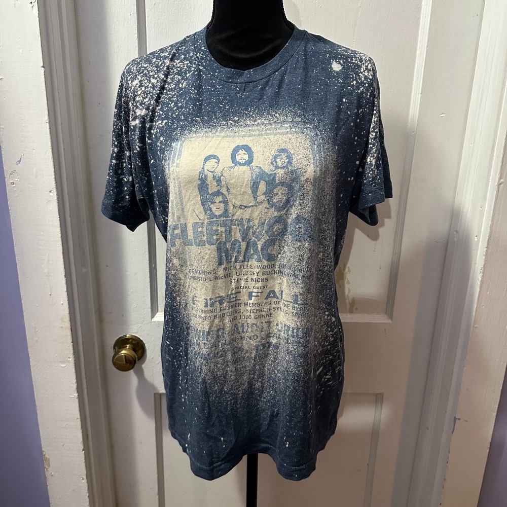 Tultex Fleetwood Mac Bleached Graphic Tee in M